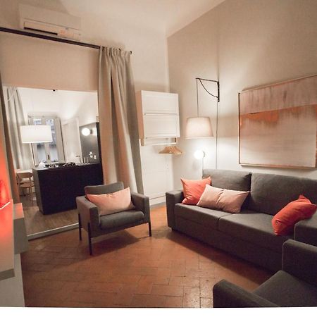 Yome - Appartamento Con Una Camera Da Letto - Acqua Φλωρεντία Εξωτερικό φωτογραφία